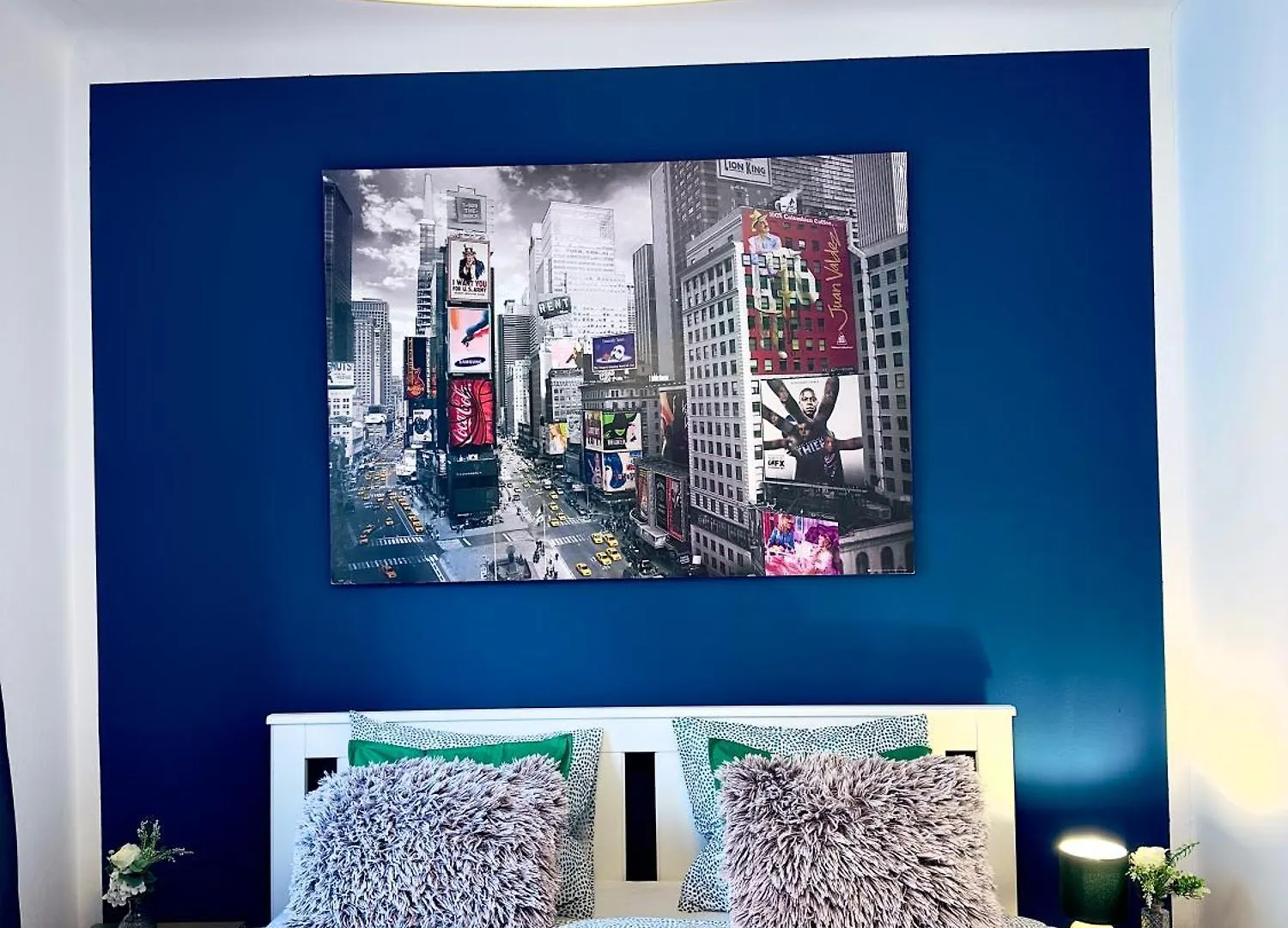 Design 3 Bedroom Near Main Train Station Apartment Вена