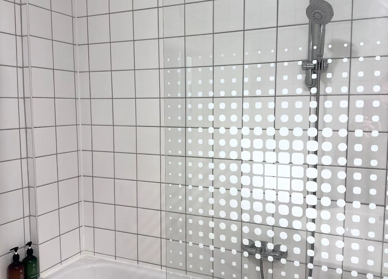 Design 3 Bedroom Near Main Train Station Apartment Вена