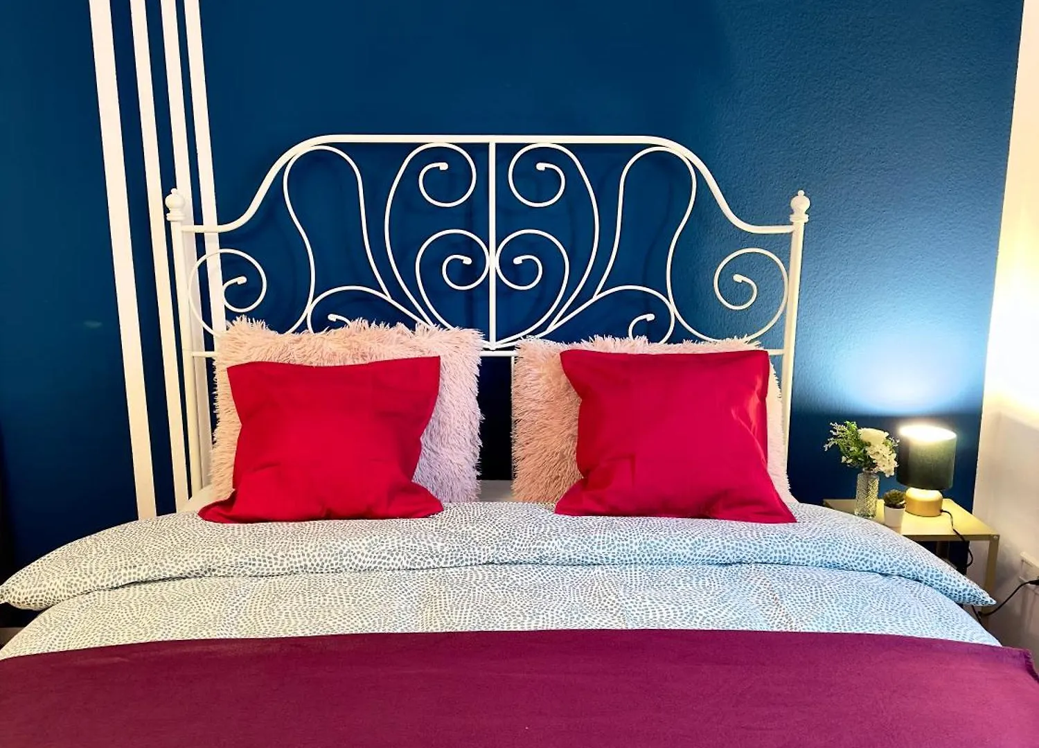 Design 3 Bedroom Near Main Train Station Apartment Вена