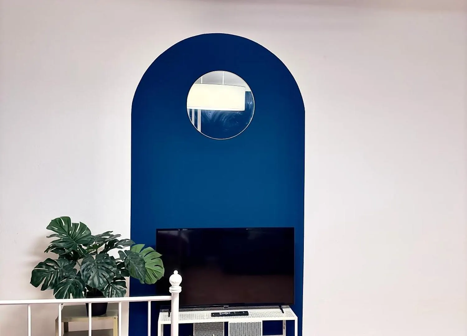 Design 3 Bedroom Near Main Train Station Apartment Вена