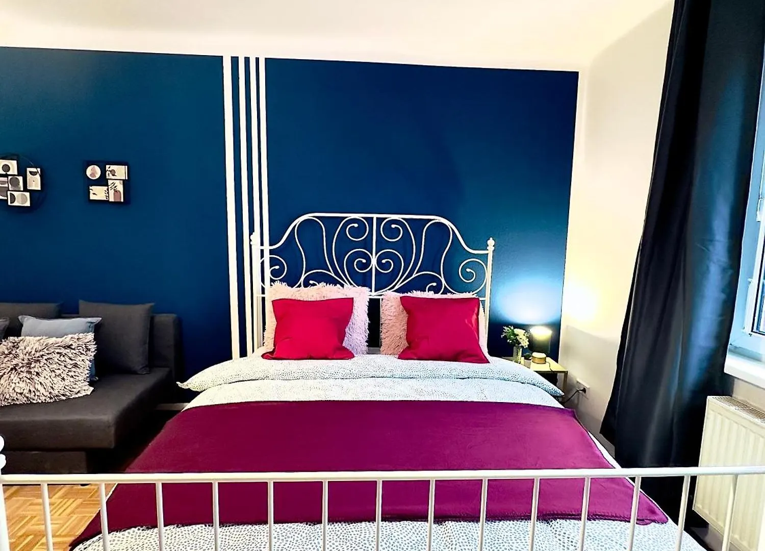 Design 3 Bedroom Near Main Train Station Apartment Вена