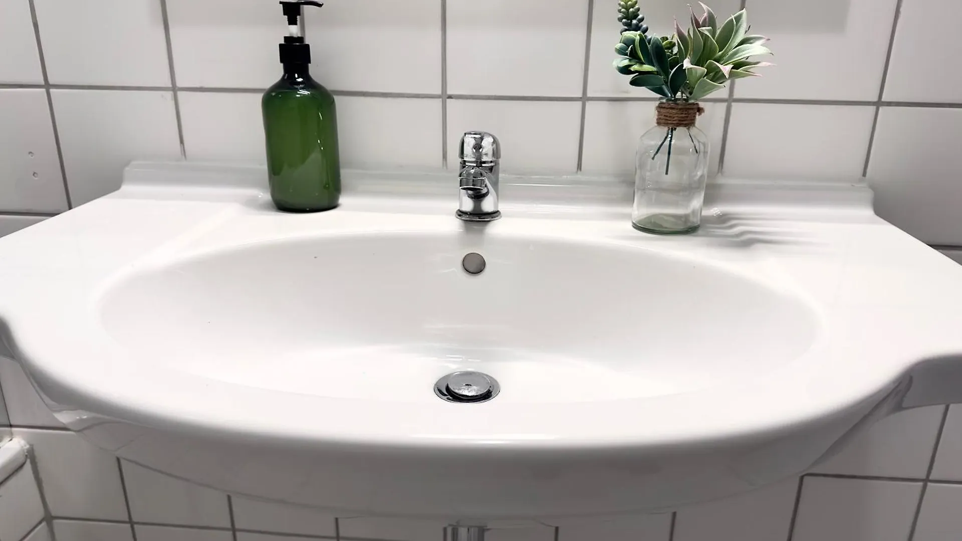 Design 3 Bedroom Near Main Train Station Apartment Вена Австрия